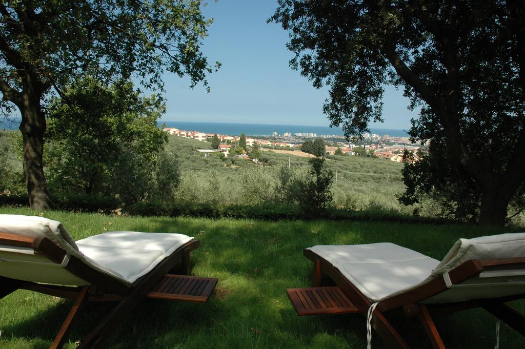 Colle Moro - B&B Villa Maria Città Sant'Angelo Eksteriør billede